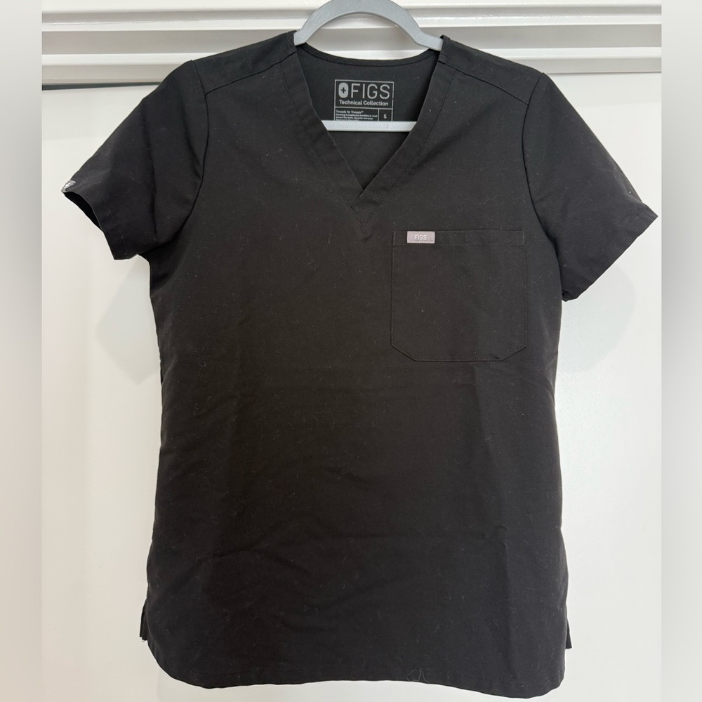 Figs Catarina one pocket scrub top small